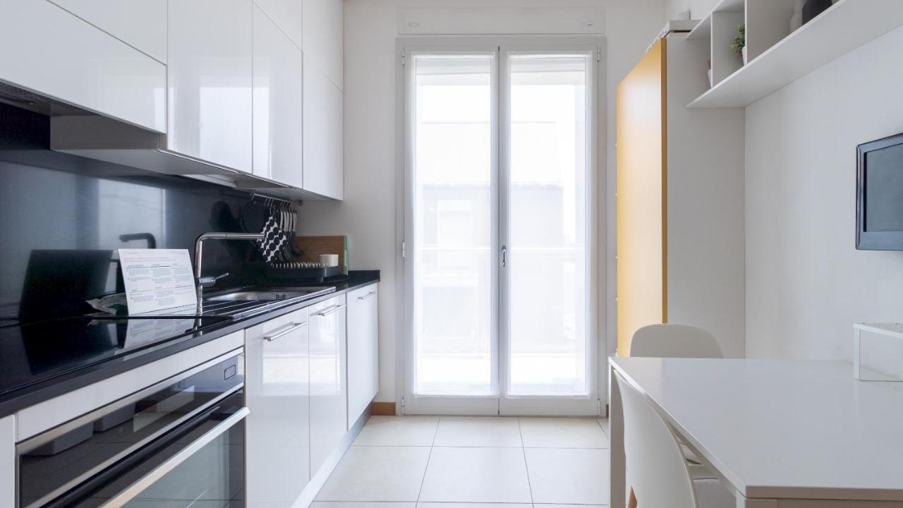 Italianway - Imperia 43 Apartment Milan Bagian luar foto